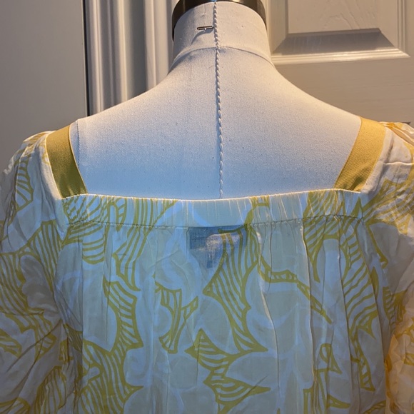 Mossimo Floral Puff Sleeve Top - Picture 6 of 6